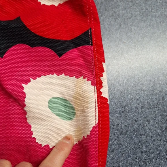 Avon, Marimekko Poppy Canvas, Shoulder/Tote Bag FSC:F336544-1 - Picture 14 of 14